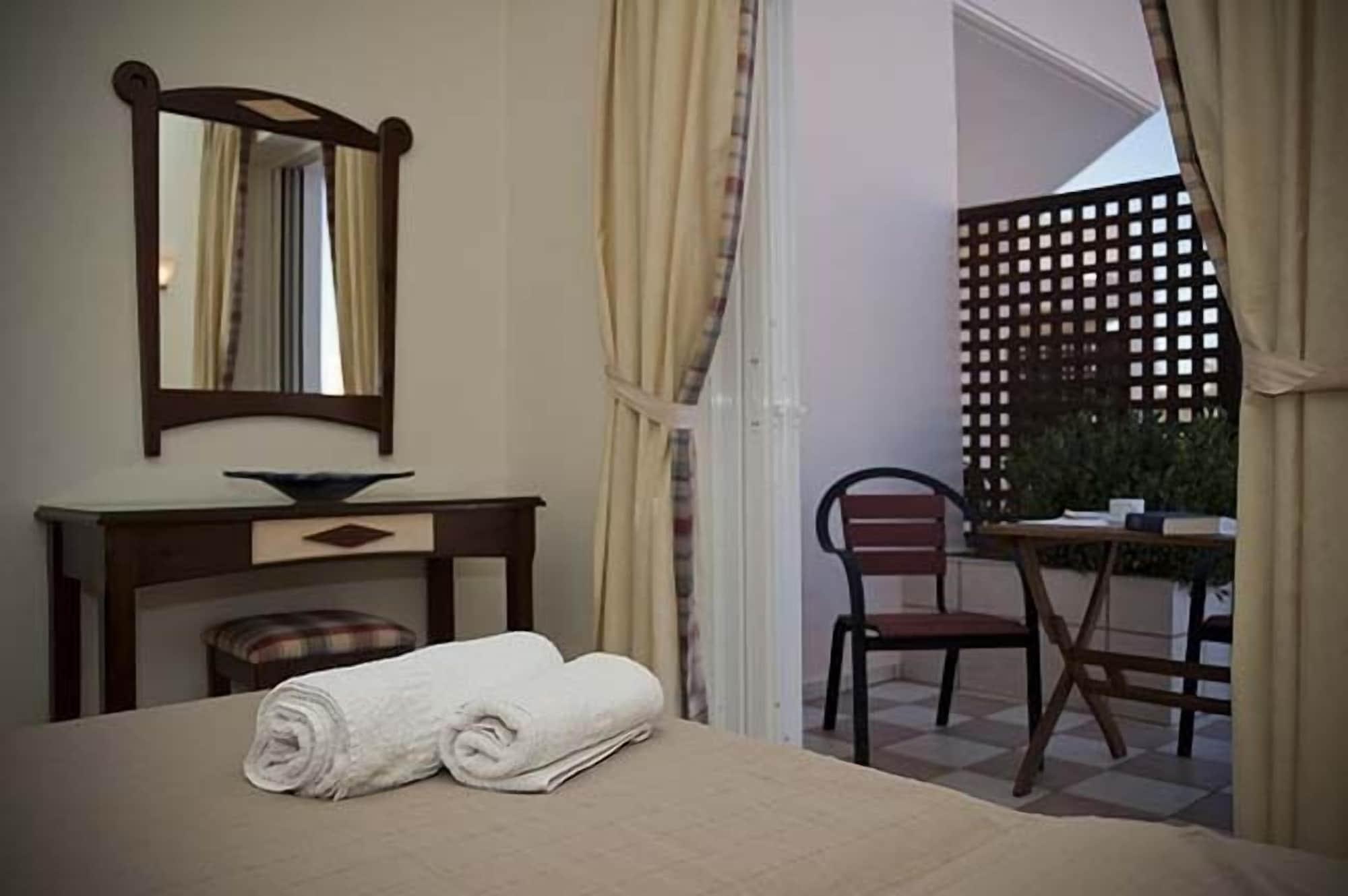 Hotel Caretta Beach Gerani  Bagian luar foto