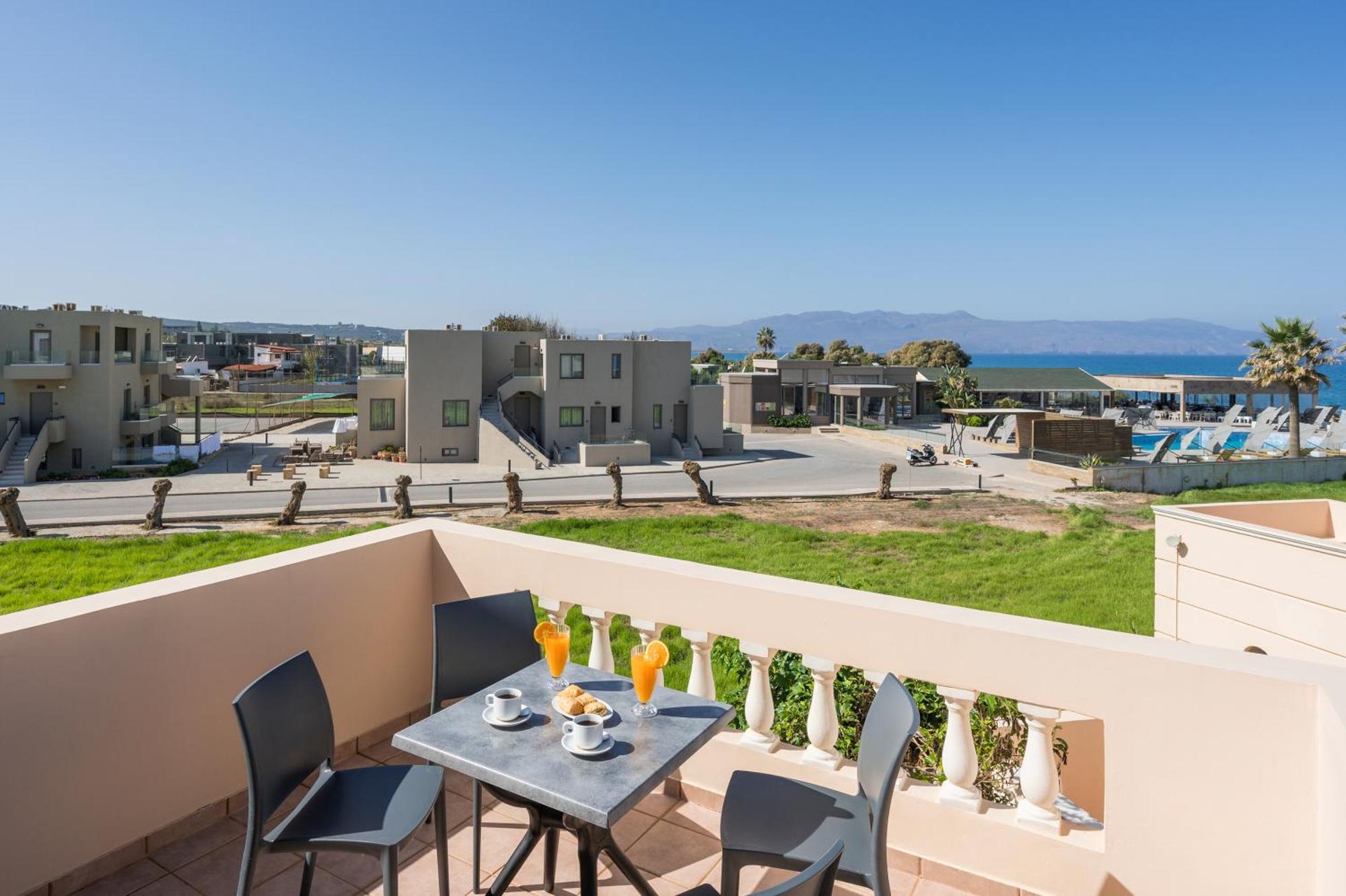 Hotel Caretta Beach Gerani  Bagian luar foto