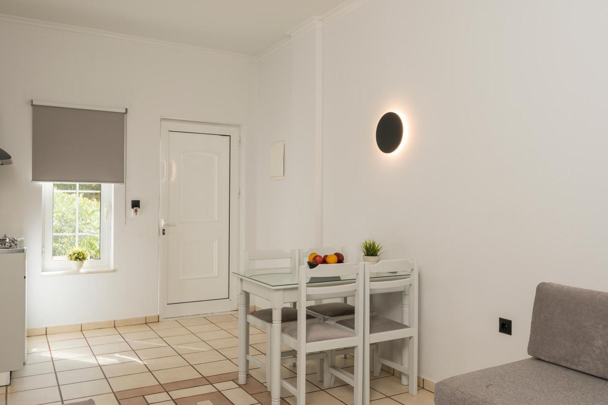 Hotel Caretta Beach Gerani  Bagian luar foto